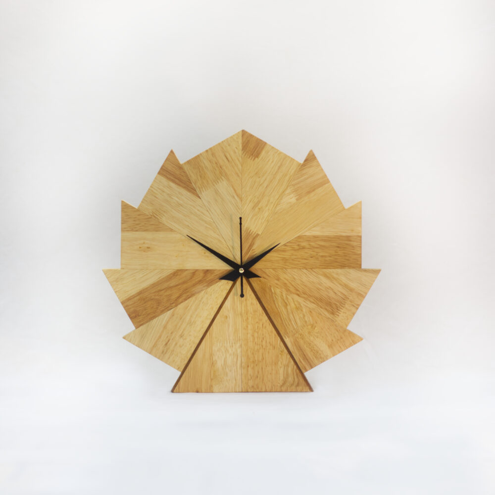 wooden wall clock by roycus